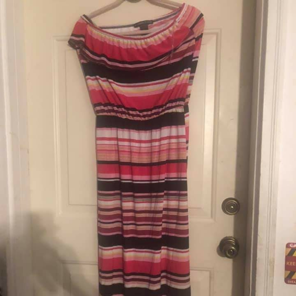 Ladies dress